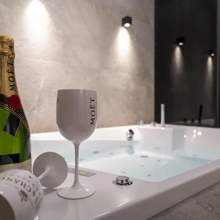 Gasthuis Velvet & 4*