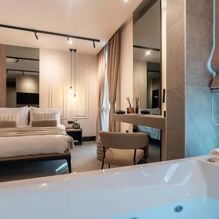 Velvet & Guest house