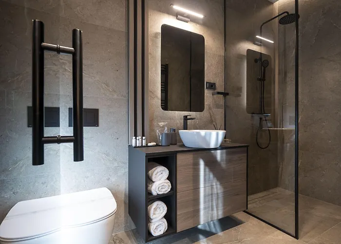 Velvet & Guest house